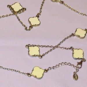 Fornash Spade Cream & Gold Necklace